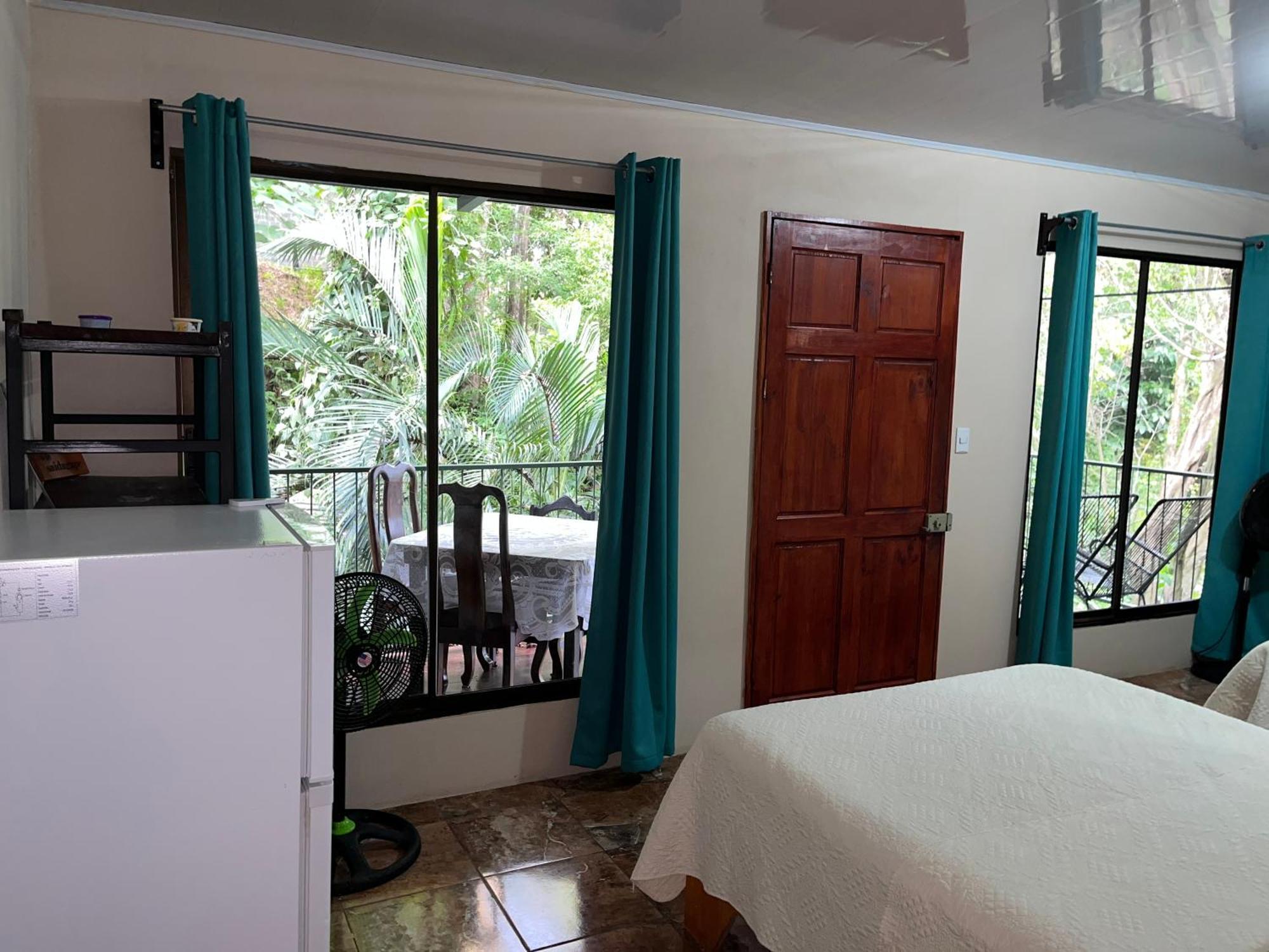 Casa Escondida Apartments Manuel Antonio Bagian luar foto