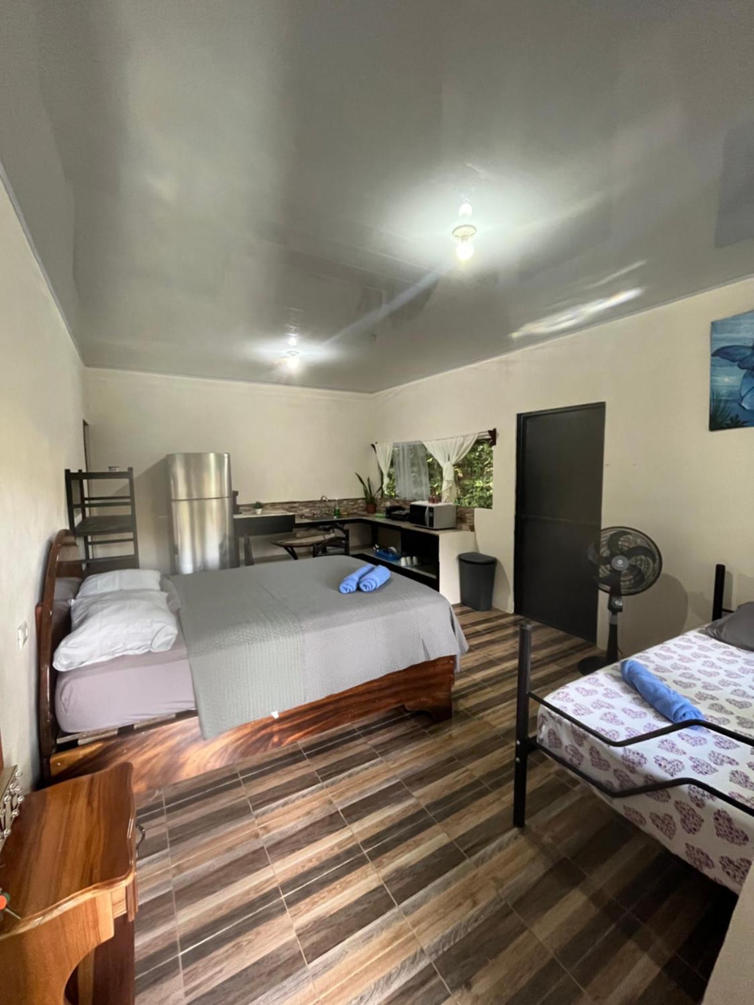 Casa Escondida Apartments Manuel Antonio Bagian luar foto